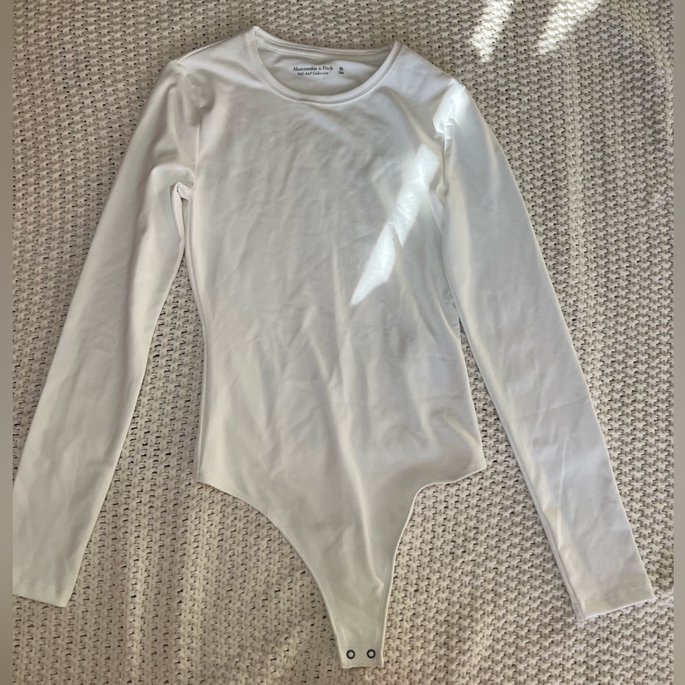 Abercrombie White Seamless Long sleeve Crew Bodysuit